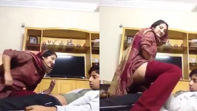 Mature Mom Riding Teen Boy Dick – Stepson & Mom Sex